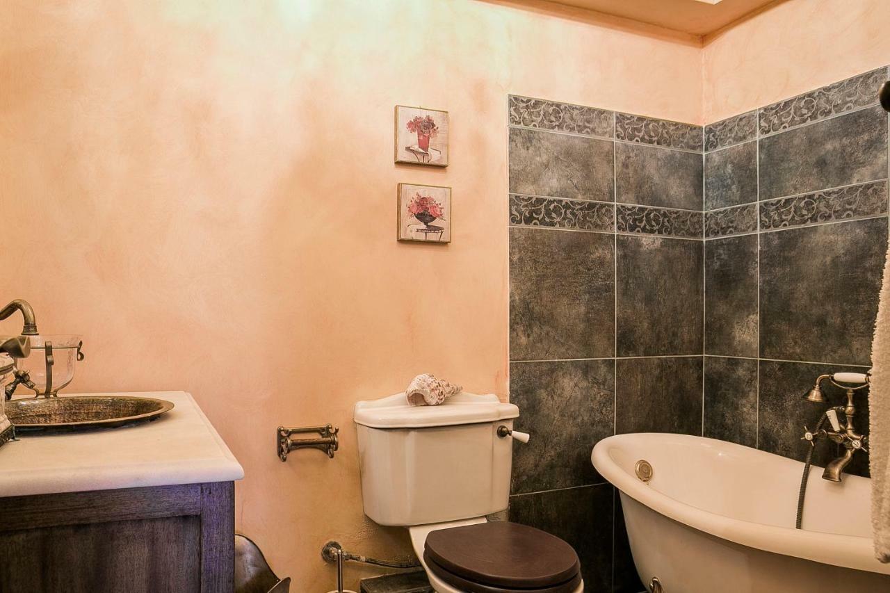 Palazzino Di Nionio Villa Karavados Luaran gambar